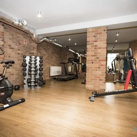 Апартаменты White *